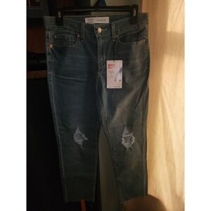 NWT Women's Levi's Simple Stretch Mid Rise Boyfriend Fit Size Jeans Distressed